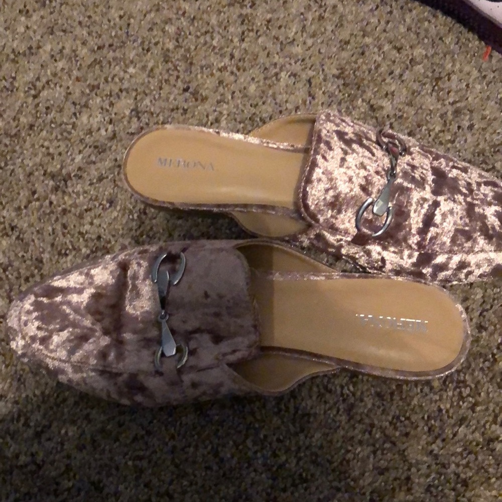 Merona mule slide